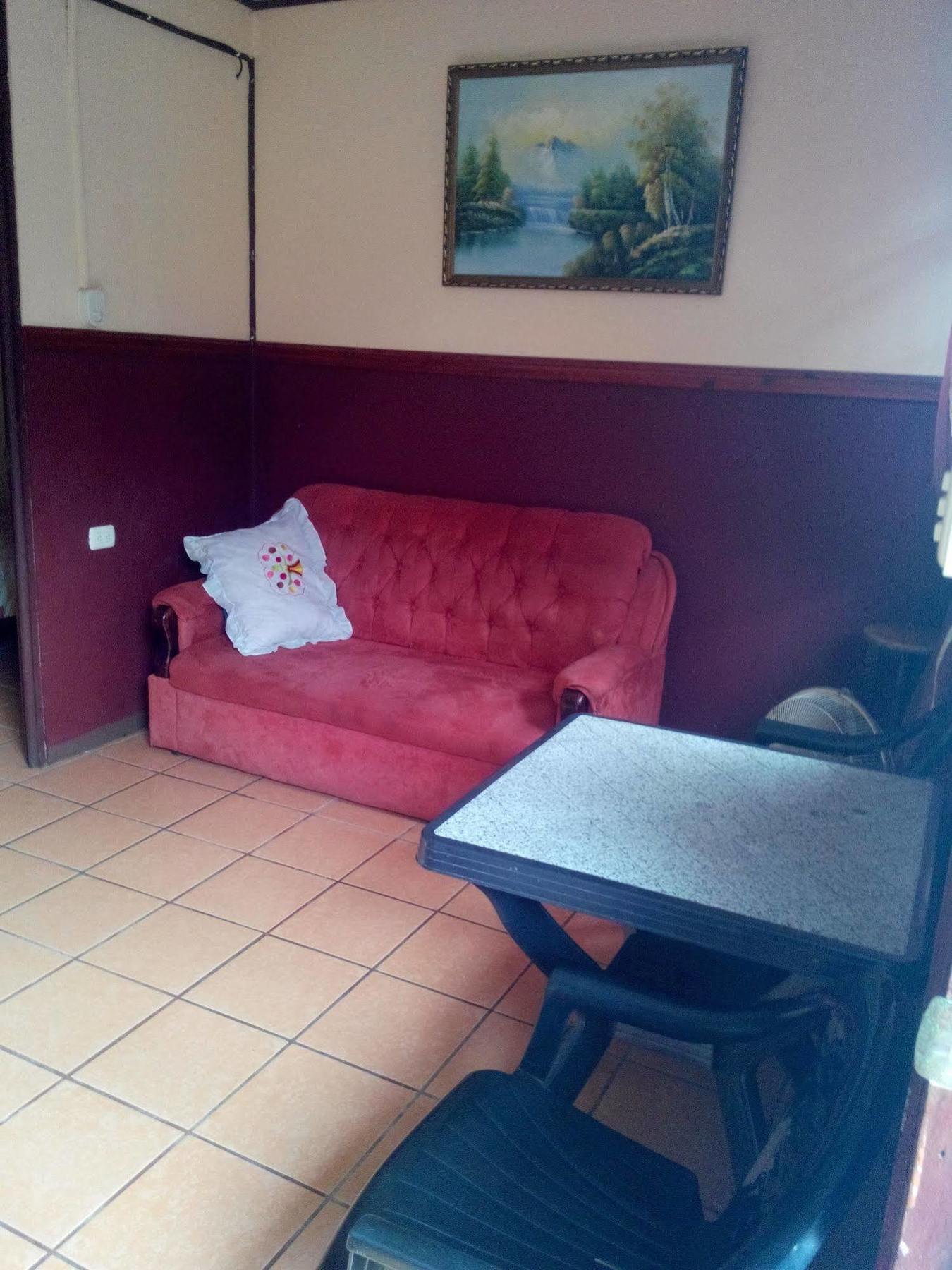 Cabinas Madeleine Puntarenas Exteriör bild