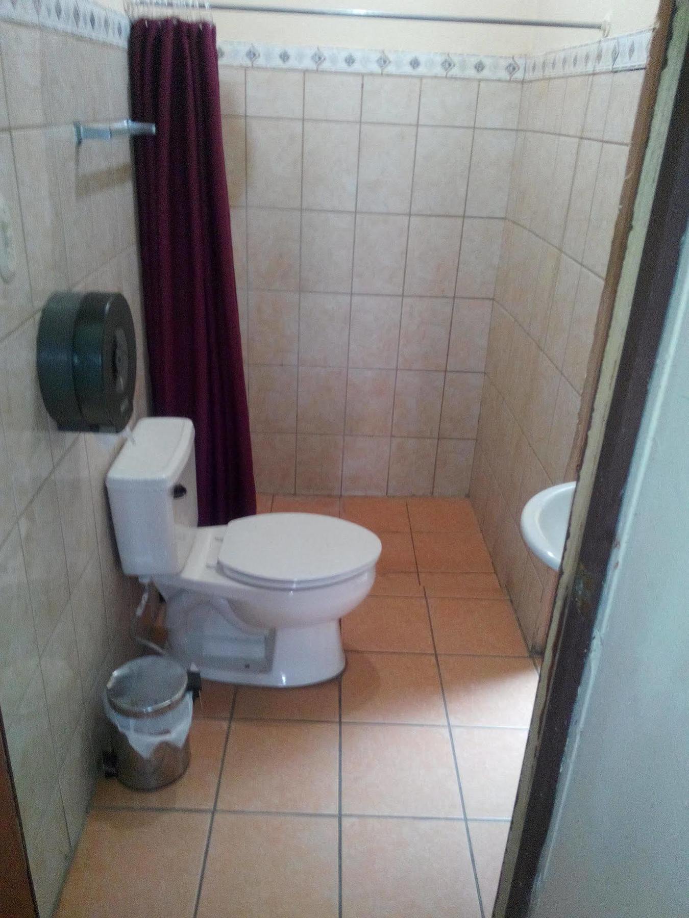 Cabinas Madeleine Puntarenas Exteriör bild